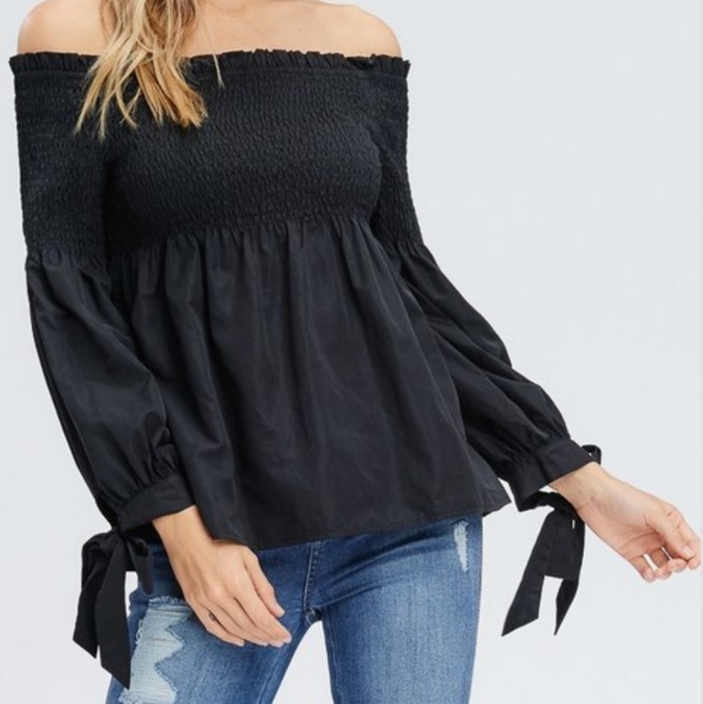 Off shoulder top - Picture 2 of 4